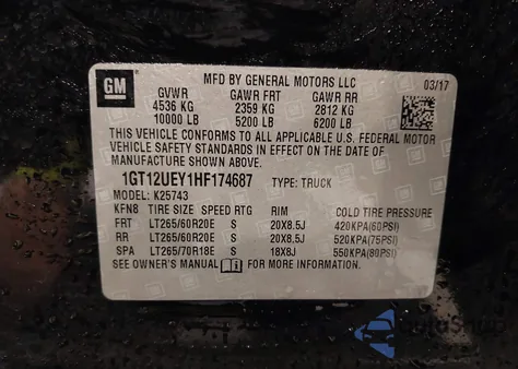 2017 GMC Sierra 2500Hd Denali из США, поврежденный, VIN 1GT12UEY1HF174687